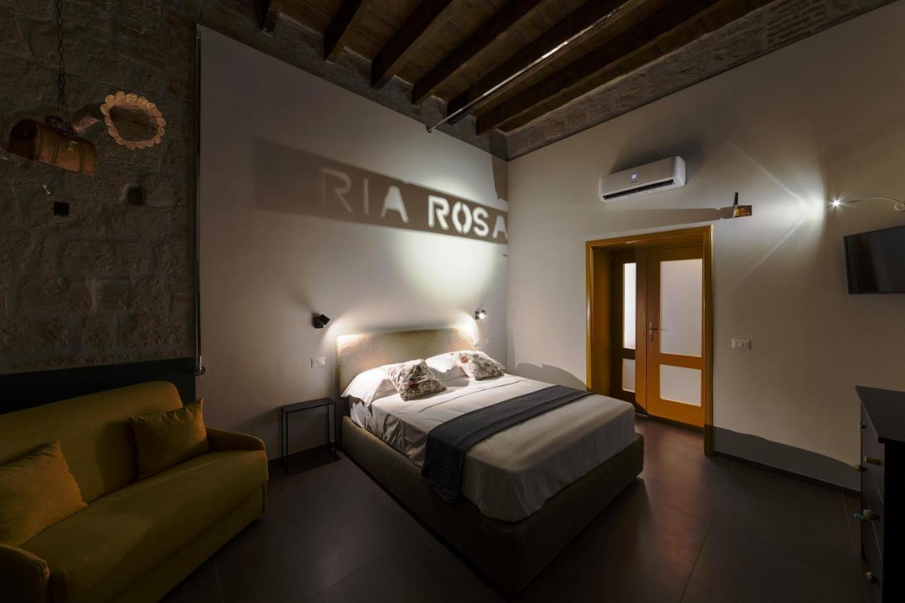 Mastropasqua Bb Bed & Breakfast Наполи Екстериор снимка